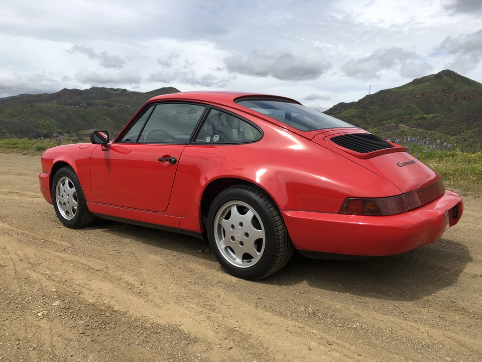 1991 Porsche 964 Carrera 4 - Image 11 of 31