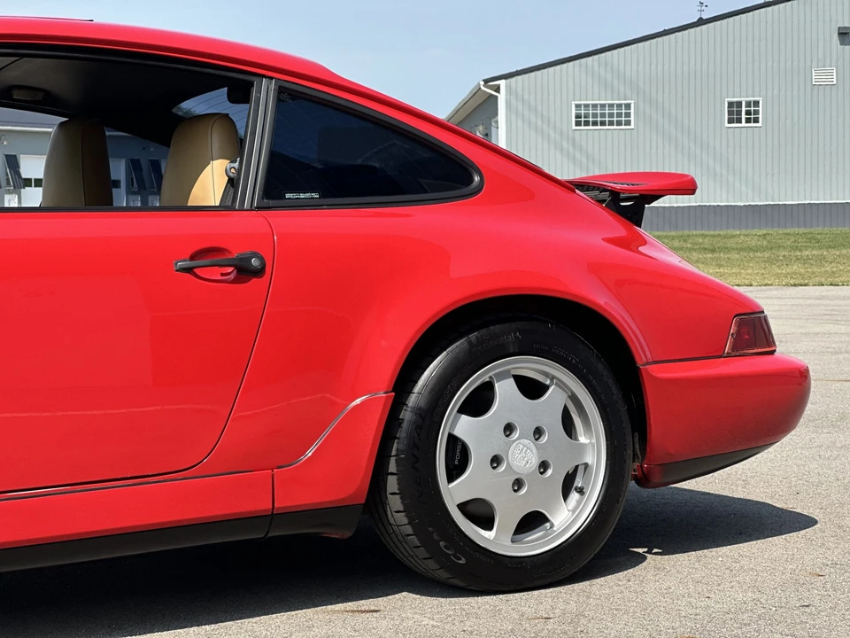 1991 Porsche 964 Carrera 4 - Image 19 of 31