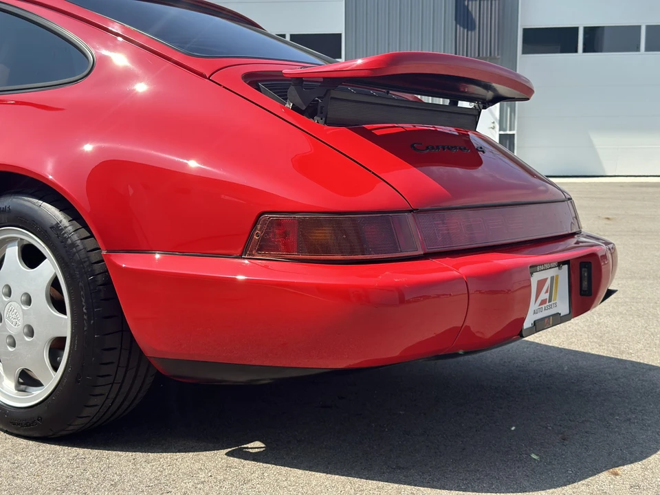 1991 Porsche 964 Carrera 4 - Image 22 of 31