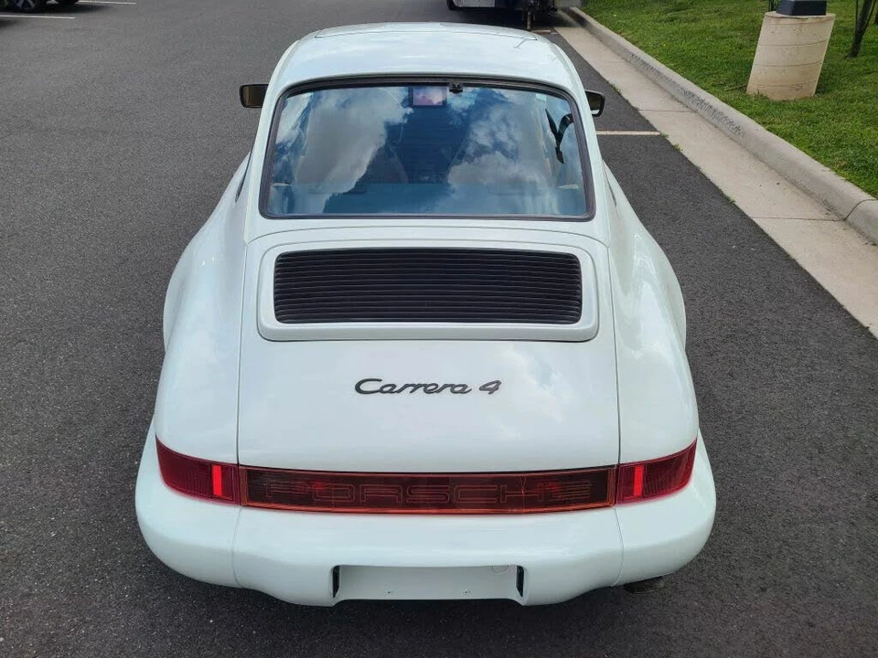 1991 Porsche 964 Carrera 4 - Image 7 of 31