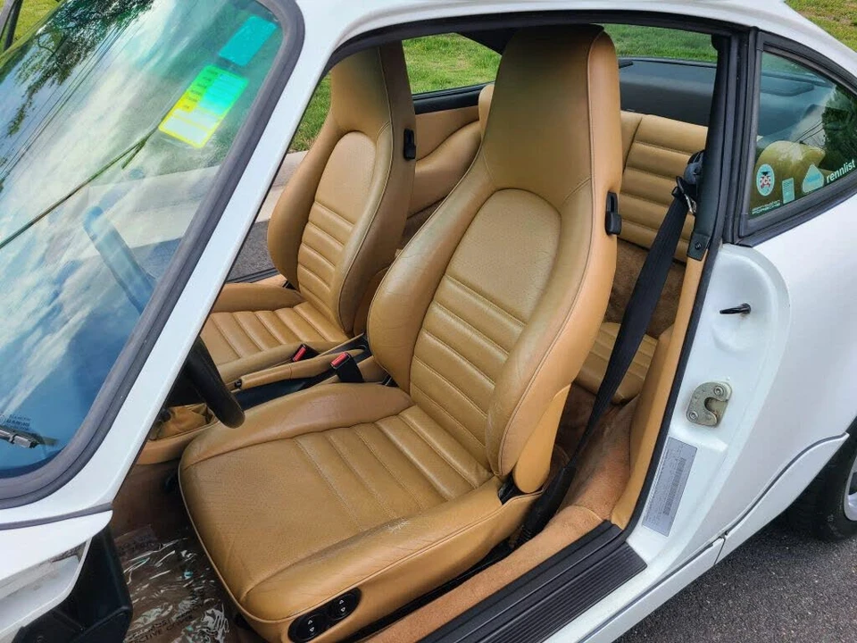 1991 Porsche 964 Carrera 4 - Image 21 of 31