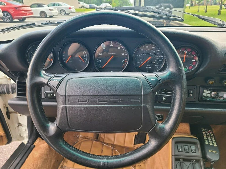 1991 Porsche 964 Carrera 4 - Image 29 of 31