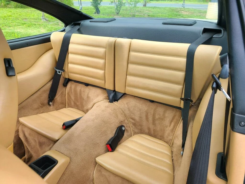 1991 Porsche 964 Carrera 4 - Image 22 of 31