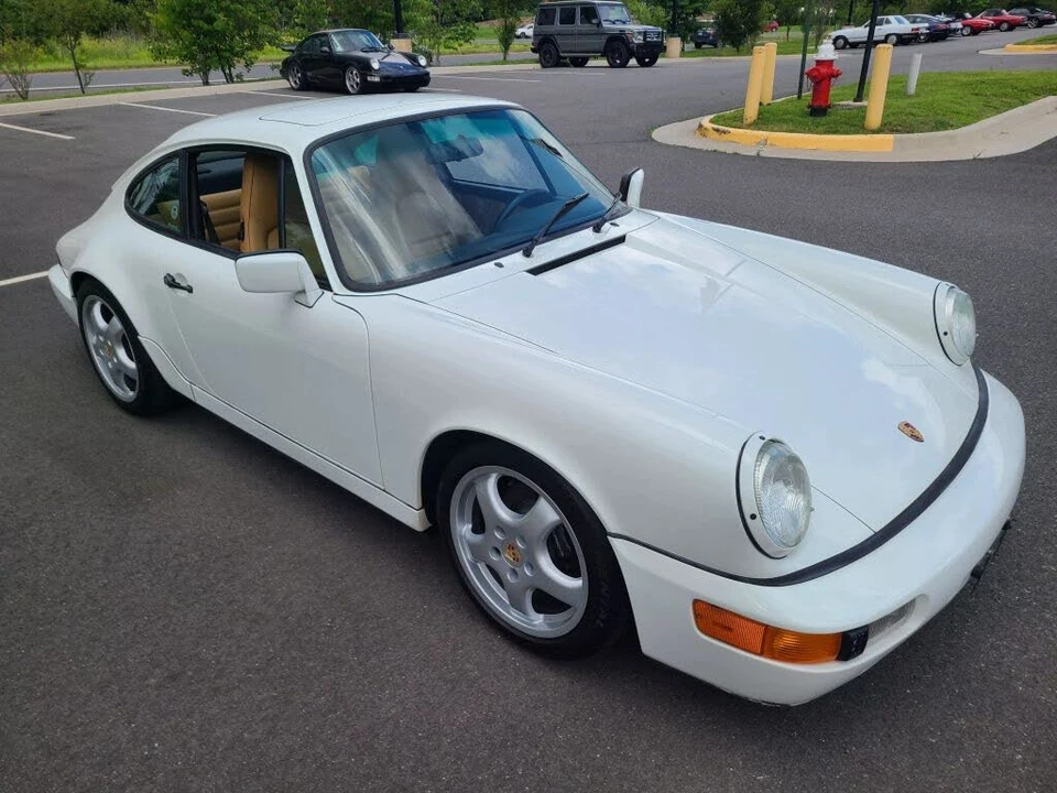 1991 Porsche 964 Carrera 4 - Image 13 of 31