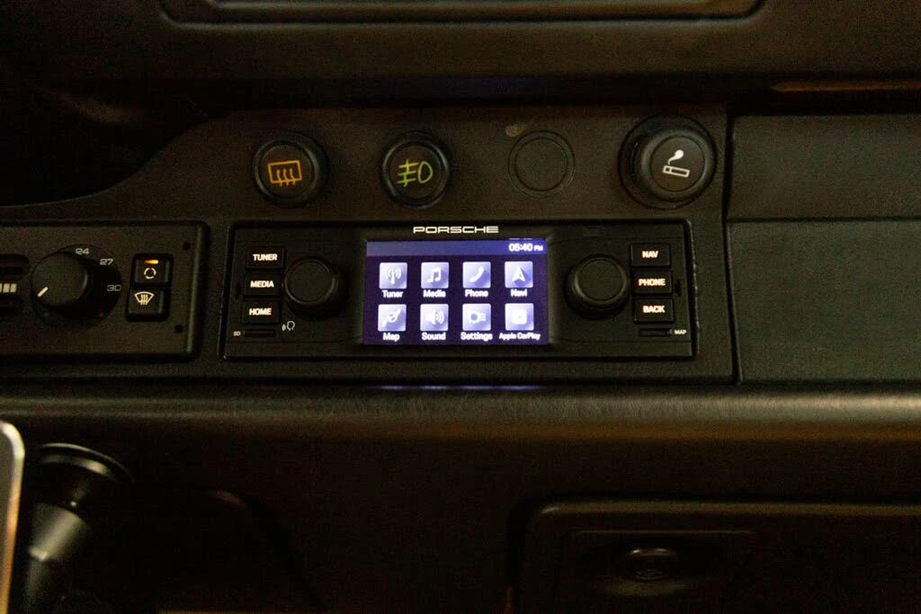 1991 Porsche 964 Carrera 4 - Image 15 of 16
