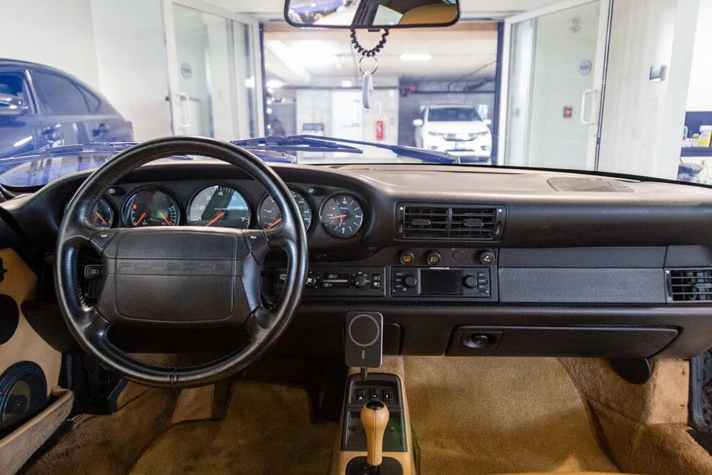 1991 Porsche 964 Carrera 4 - Image 11 of 16