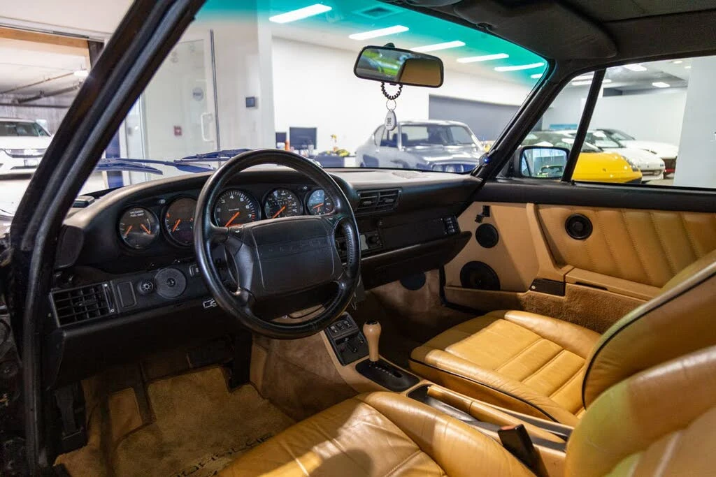 1991 Porsche 964 Carrera 4 - Image 7 of 16