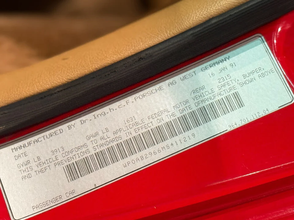 1991 Porsche 964 Carrera 4 - Image 16 of 31
