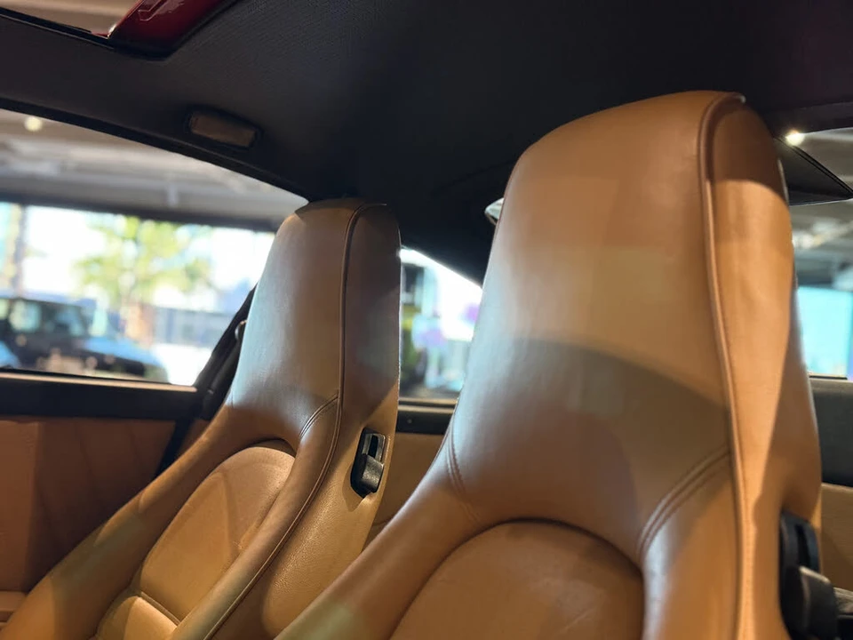 1991 Porsche 964 Carrera 4 - Image 18 of 31