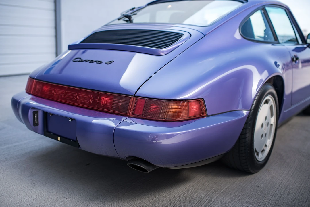 1991 Porsche 964 Carrera 4 - Image 17 of 31