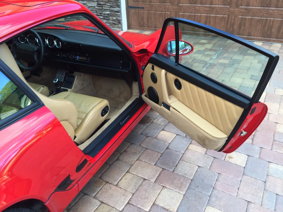 1991 Porsche 964 Carrera 4 - Image 29 of 31