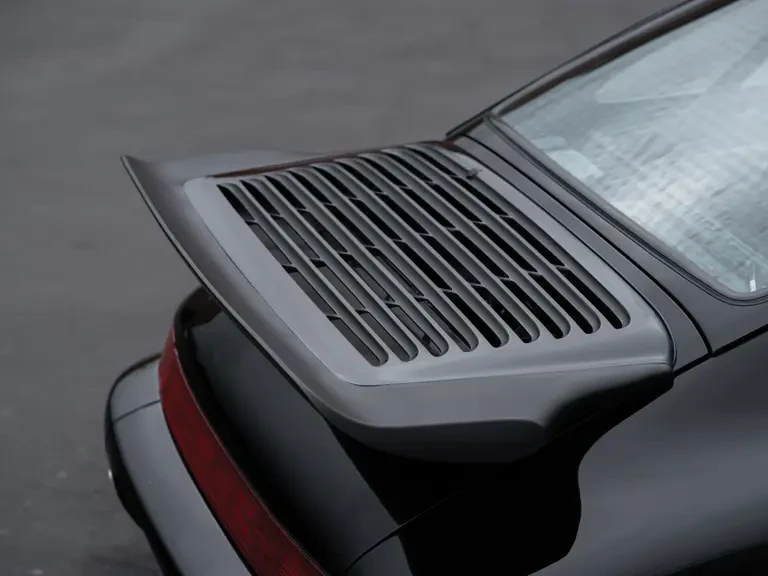 1991 Porsche 964 Carrera 4 - Image 23 of 31