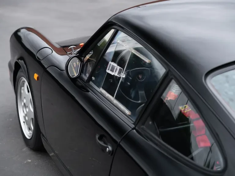 1991 Porsche 964 Carrera 4 - Image 22 of 31