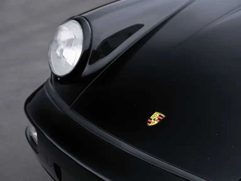 1991 Porsche 964 Carrera 4 - Image 7 of 31