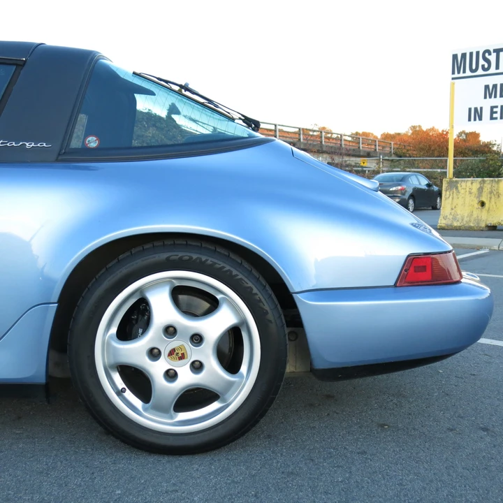 1991 Porsche 964 Carrera 4 - Image 19 of 31