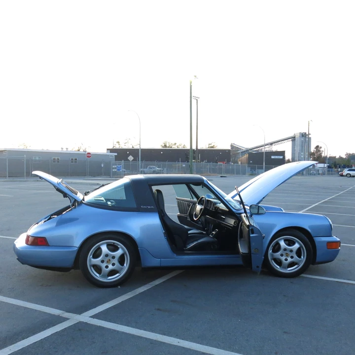1991 Porsche 964 Carrera 4 - Image 10 of 31