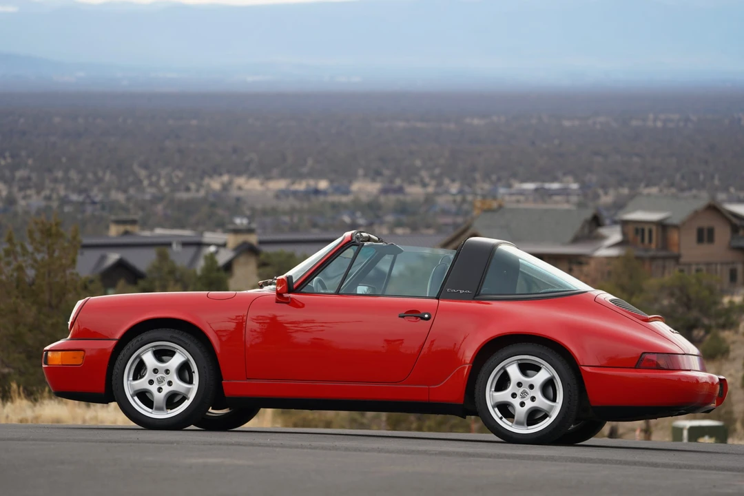 1991 Porsche 964 Carrera 4 - Image 6 of 31