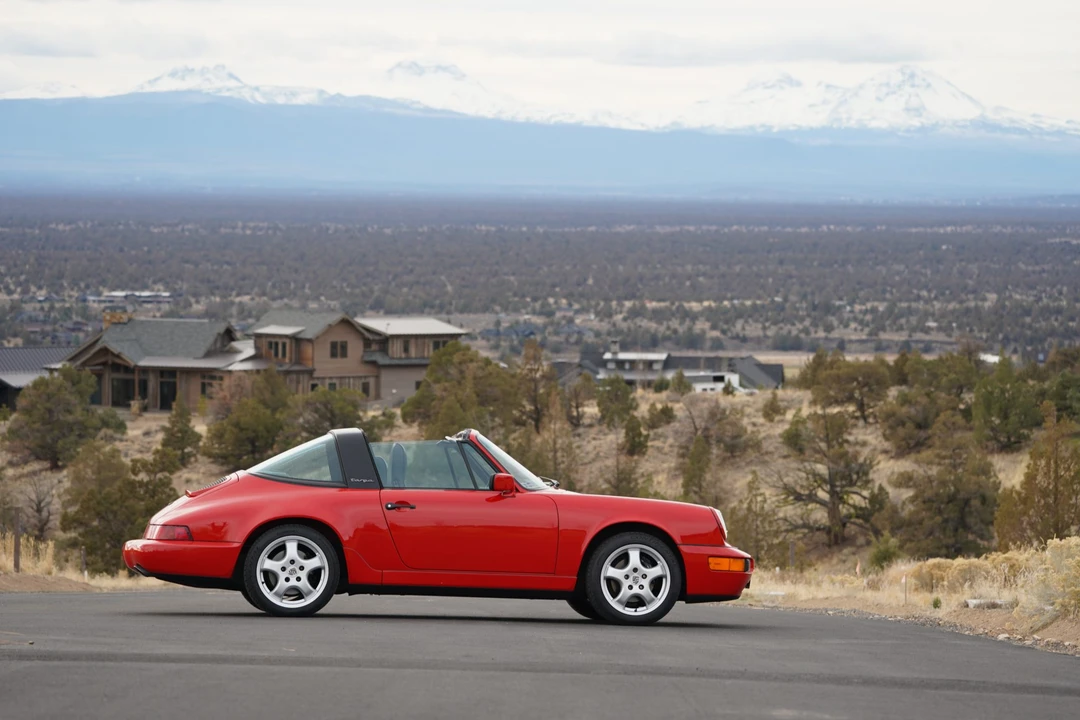 1991 Porsche 964 Carrera 4 - Image 11 of 31