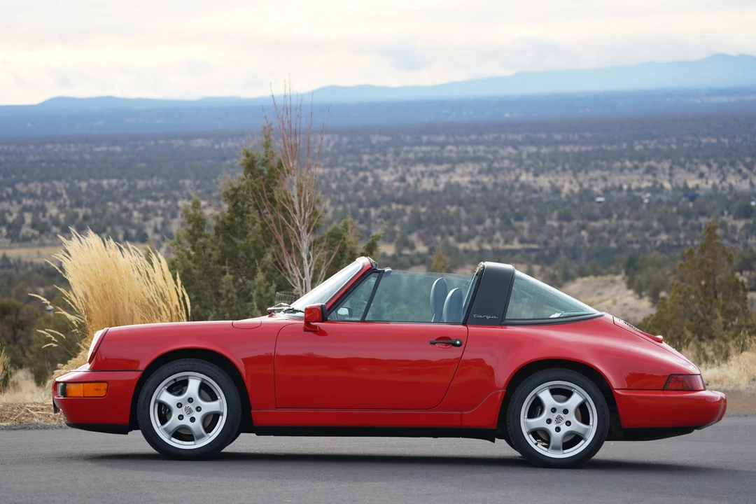 1991 Porsche 964 Carrera 4 - Image 4 of 31