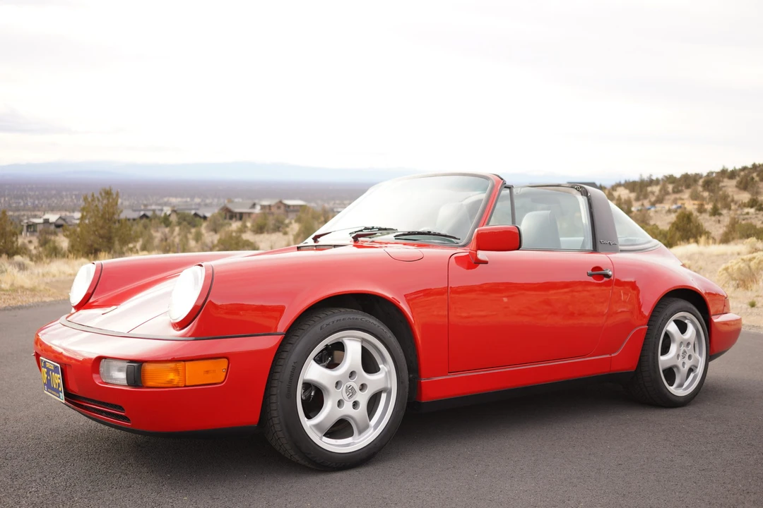 1991 Porsche 964 Carrera 4 - Image 2 of 31