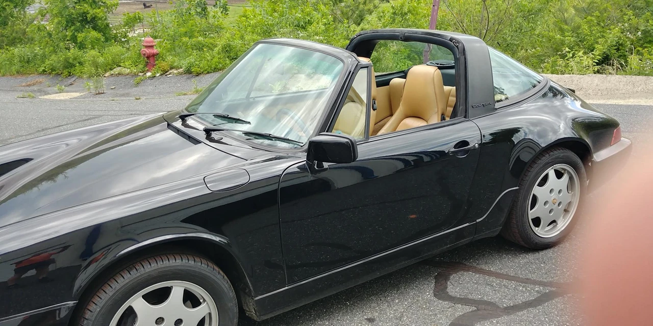 1991 Porsche 964 Carrera 4 - Image 8 of 31