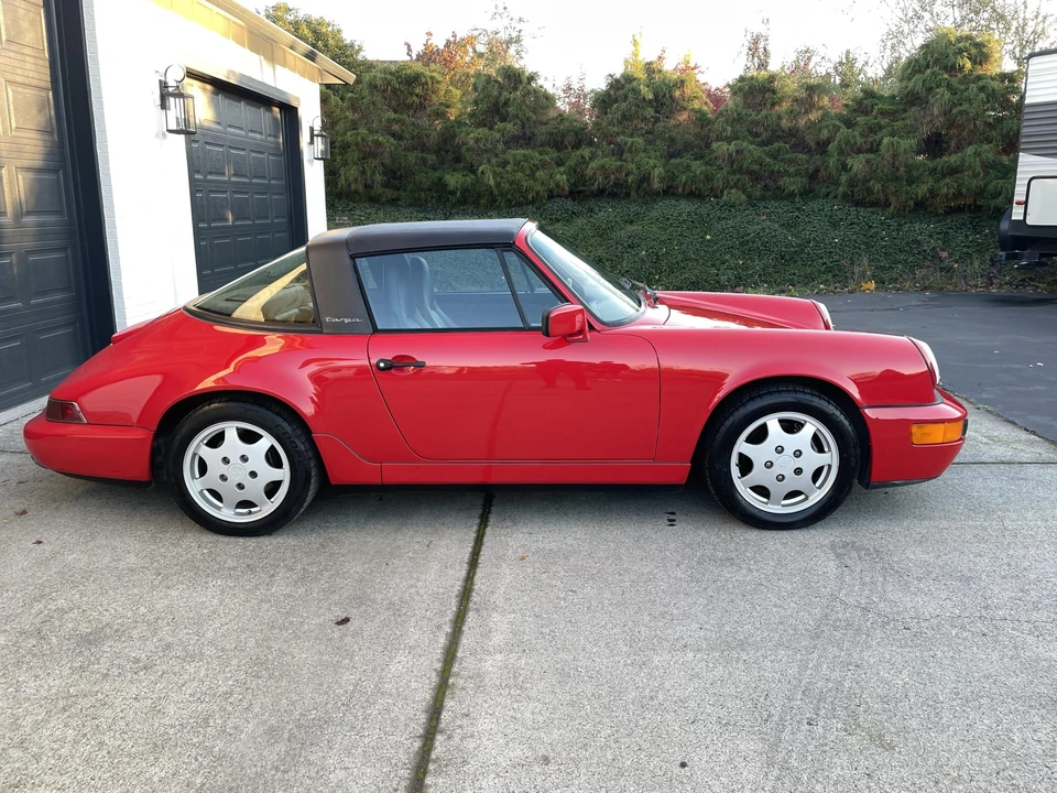 1991 Porsche 964 Carrera 4 - Image 14 of 31