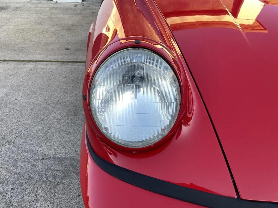 1991 Porsche 964 Carrera 4 - Image 27 of 31