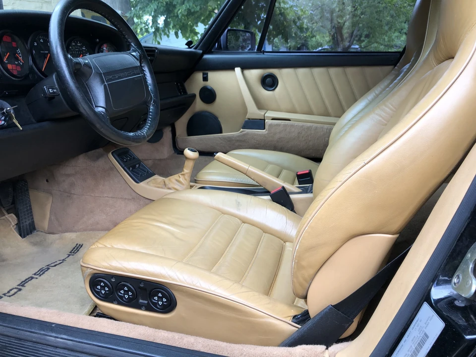 1991 Porsche 964 Carrera 4 - Image 15 of 31