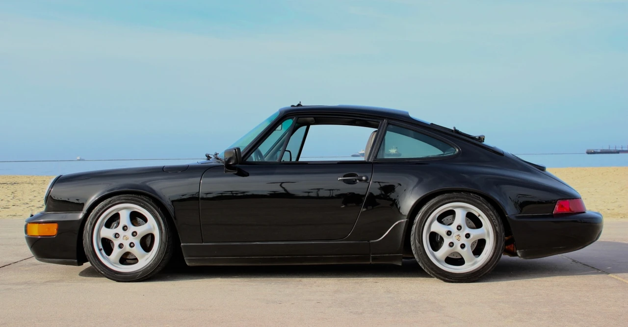 1991 Porsche 964 Carrera 4 - Image 9 of 31