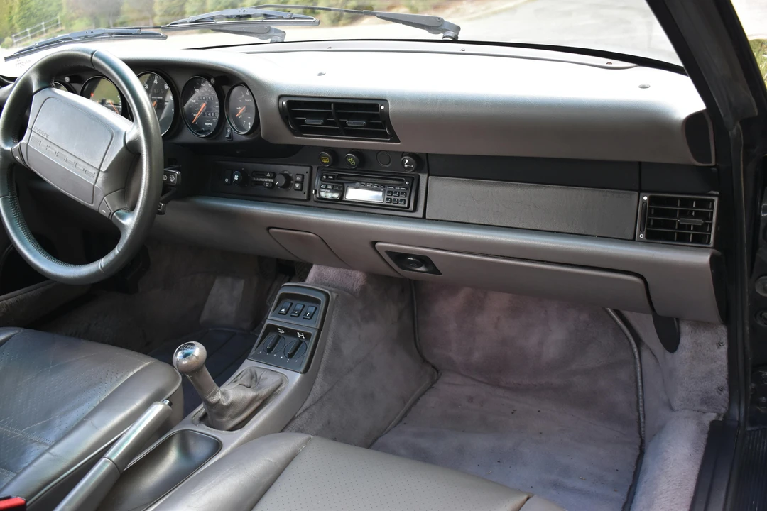 1991 Porsche 964 Carrera 4 - Image 27 of 29