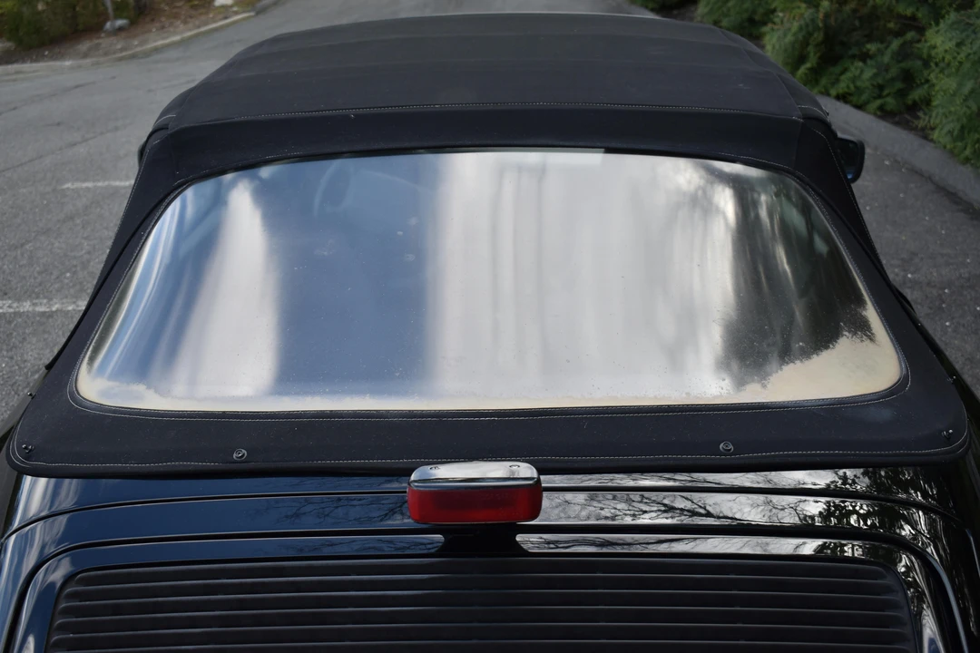1991 Porsche 964 Carrera 4 - Image 10 of 29