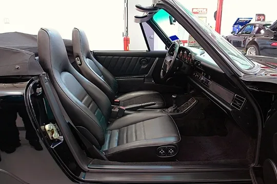 1991 Porsche 911 Carrera Cabriolet