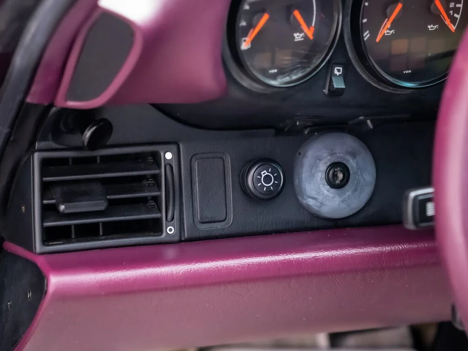 1991 Porsche 964 Carrera - Image 19 of 31