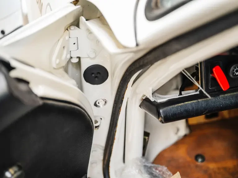 1991 Porsche 964 Carrera - Image 24 of 31