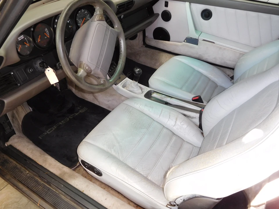 1991 Porsche 964 Carrera - Image 25 of 31