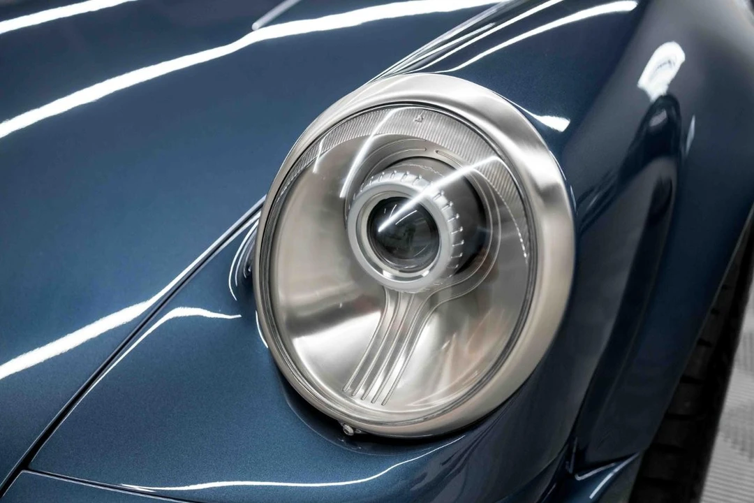 1991 Porsche 964 Carrera - Image 11 of 31
