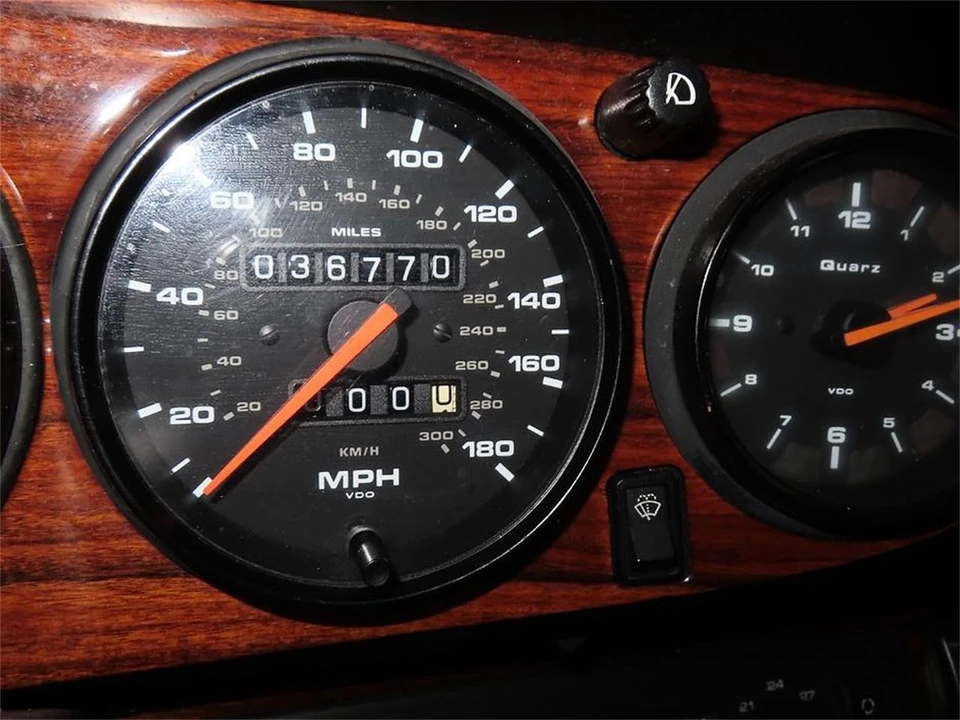 1991 Porsche 964 Carrera - Image 11 of 31