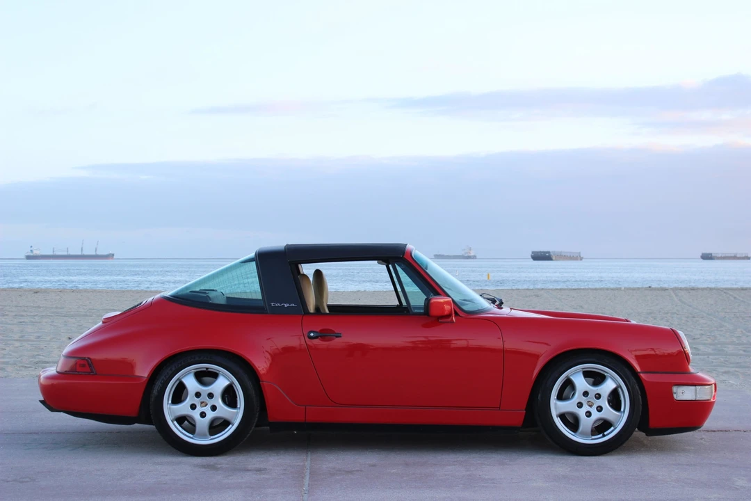 1991 Porsche 964 Carrera - Image 8 of 31