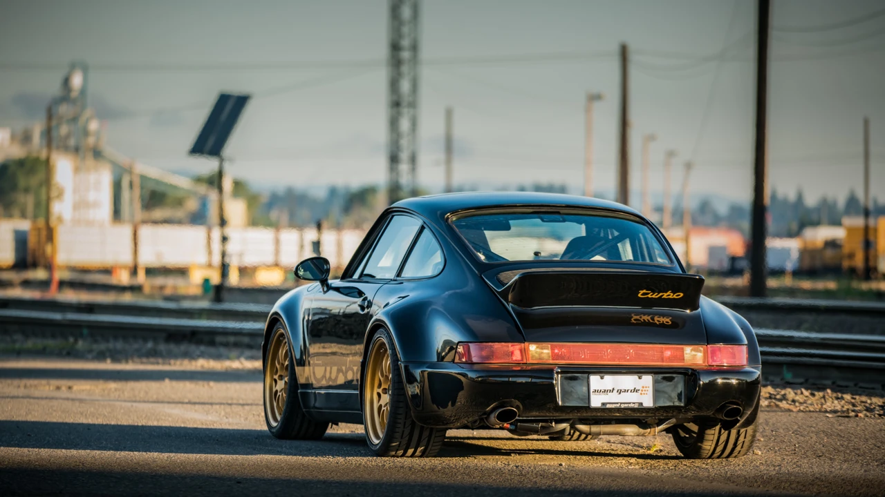 1991 Porsche 964 Turbo - Image 15 of 31