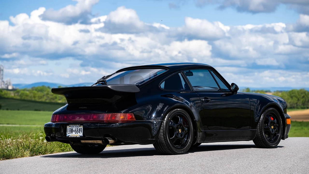 1991 Porsche 964 Turbo - Image 14 of 31