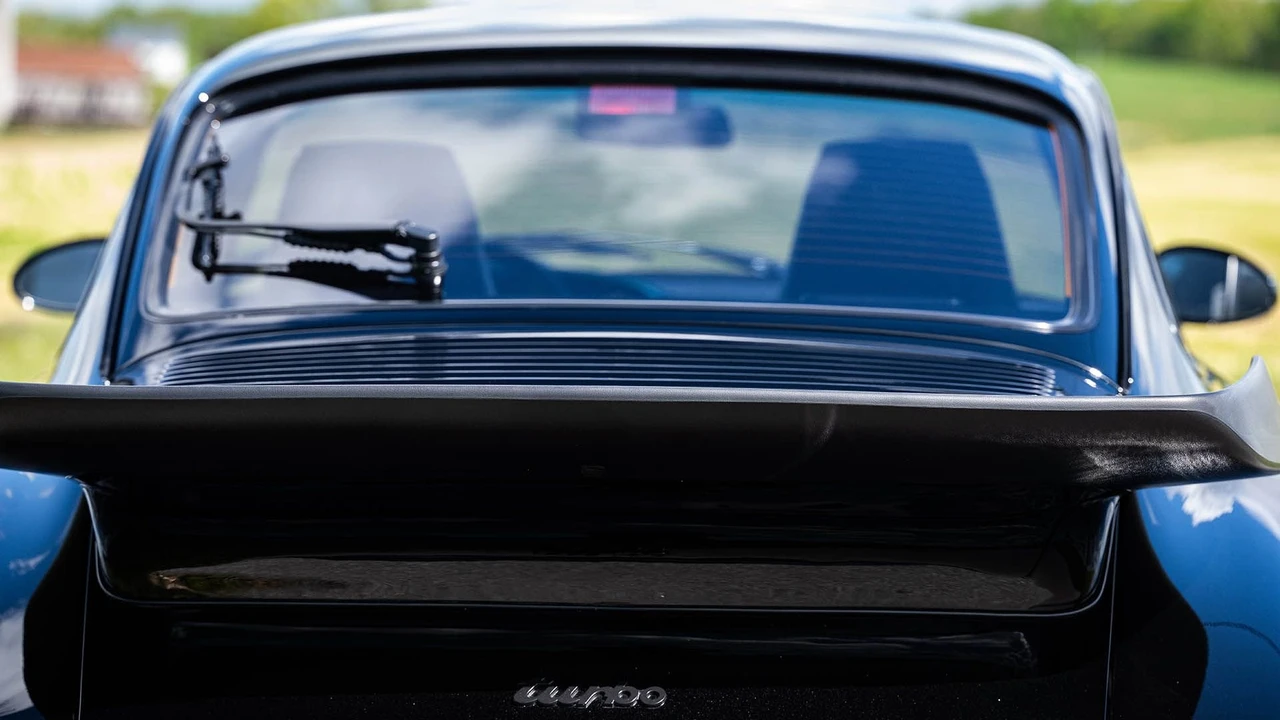 1991 Porsche 964 Turbo - Image 28 of 31