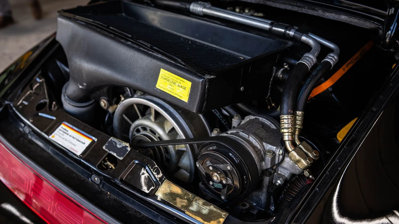 1991 Porsche 964 Turbo - Image 8 of 31