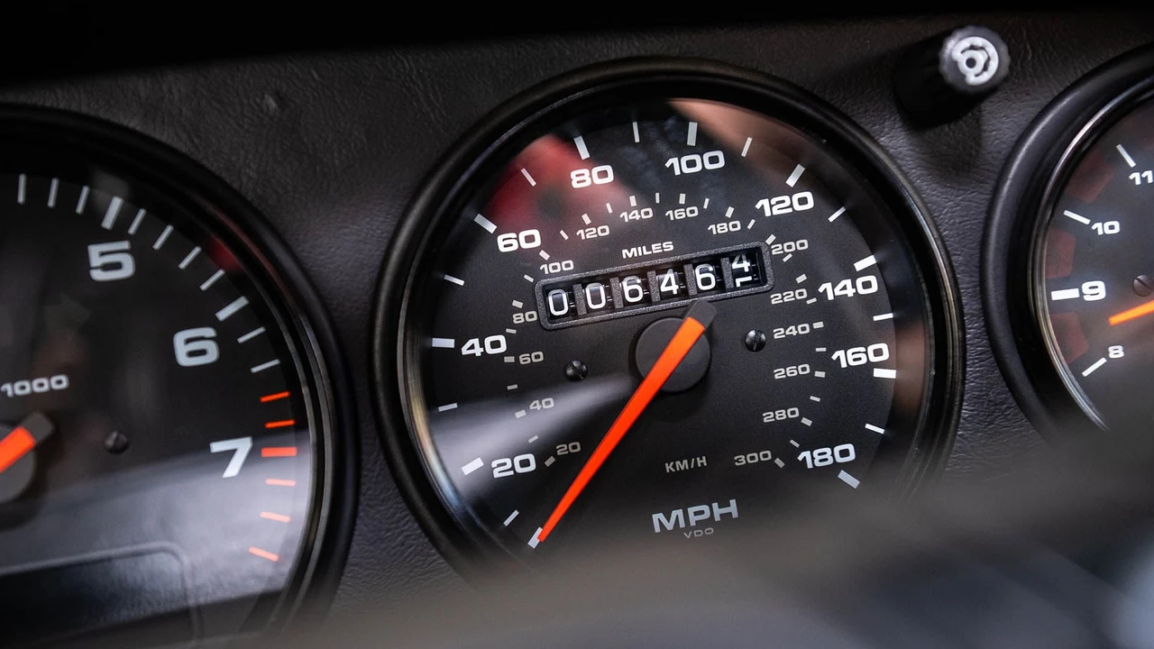 1991 Porsche 964 Turbo - Image 7 of 31