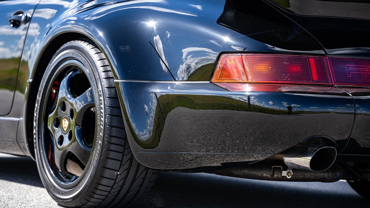 1991 Porsche 964 Turbo - Image 26 of 31