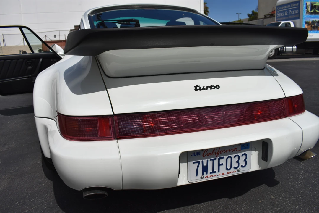 1991 Porsche 964 Turbo - Image 9 of 31