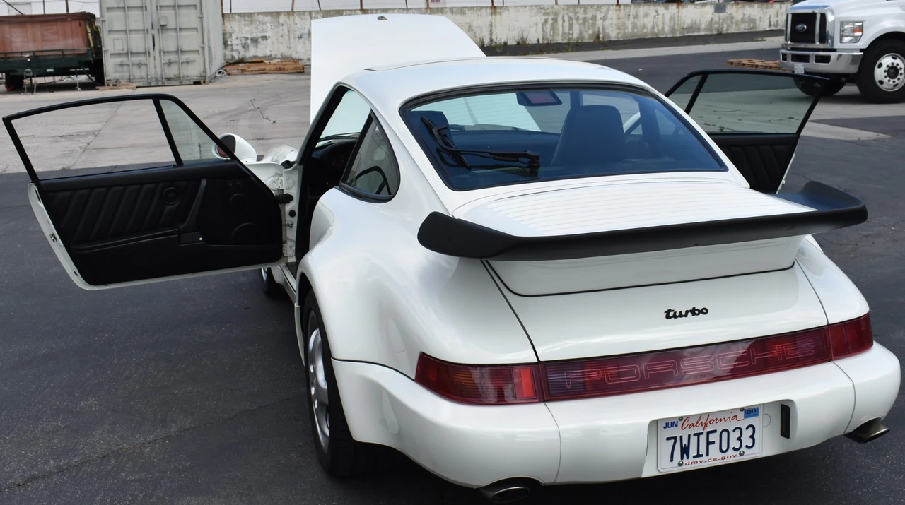 1991 Porsche 964 Turbo - Image 18 of 31