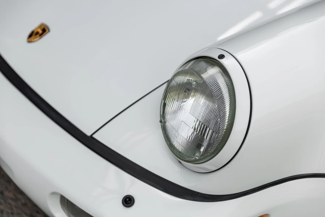1991 Porsche 964 Turbo - Image 18 of 31