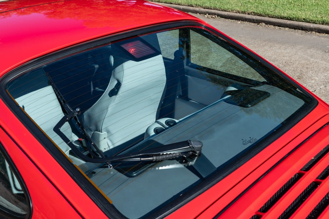 1991 Porsche 964 Turbo - Image 26 of 31