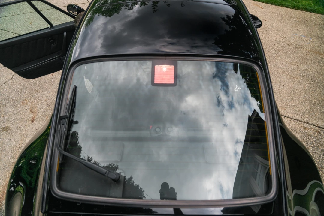 1991 Porsche 964 Turbo - Image 27 of 31