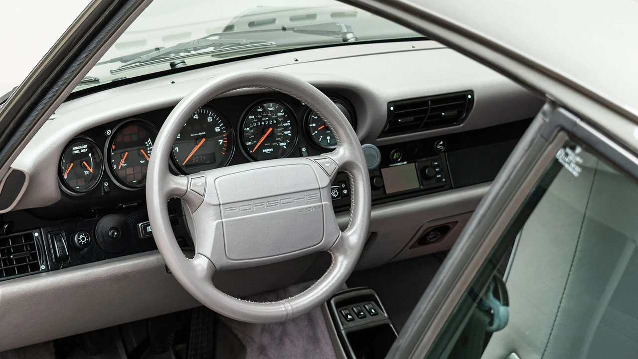 1991 Porsche 964 Turbo - Image 15 of 31